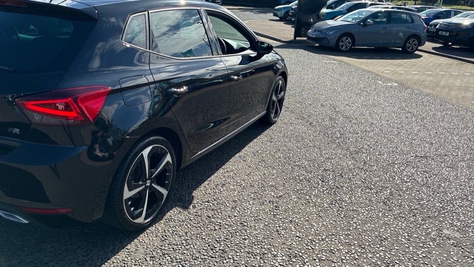 SEAT Ibiza 1.0 TSI 110 FR Sport 5dr Petrol Hatchback - Image 33