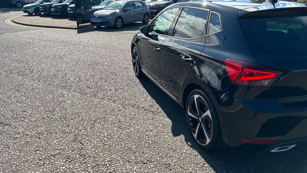 SEAT Ibiza 1.0 TSI 110 FR Sport 5dr Petrol Hatchback - Image 40