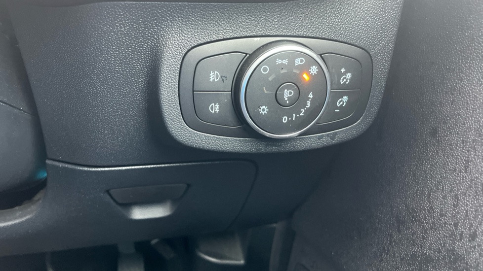 Ford Fiesta 1.0 EcoBoost Hybrid mHEV 125 Titanium X 5dr Petrol Hatchback - Image 35
