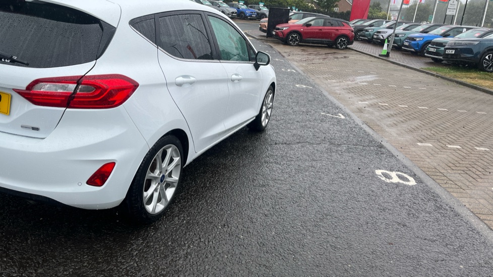 Ford Fiesta 1.0 EcoBoost Hybrid mHEV 125 Titanium X 5dr Petrol Hatchback - Image 37