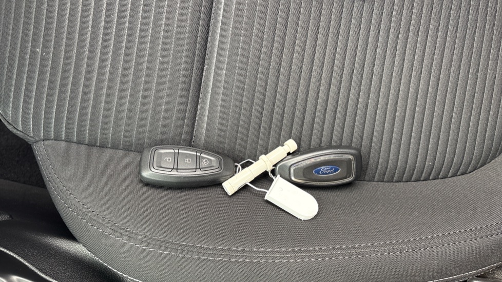 Ford Focus 1.5 EcoBlue Titanium Style 5dr Diesel Hatchback - Image 22
