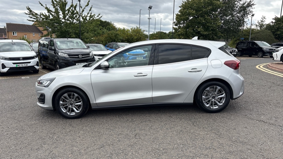 Ford Focus 1.5 EcoBlue Titanium Style 5dr Diesel Hatchback - Image 31