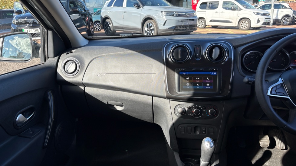Dacia Sandero 1.0 SCe Comfort 5dr Petrol Hatchback - Image 14