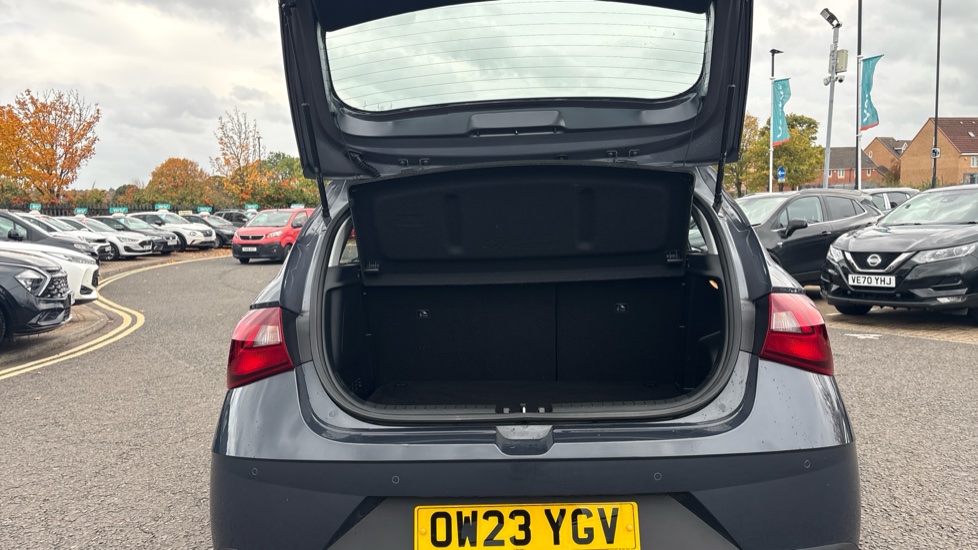 Hyundai i20 1.0T GDi 48V MHD SE Connect 5dr DCT Petrol Hatchback - Image 4