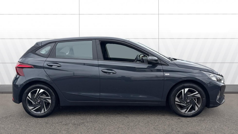Hyundai i20 1.0T GDi 48V MHD SE Connect 5dr DCT Petrol Hatchback - Image 5