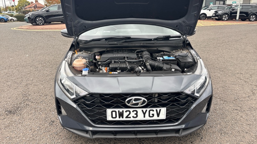 Hyundai i20 1.0T GDi 48V MHD SE Connect 5dr DCT Petrol Hatchback - Image 8