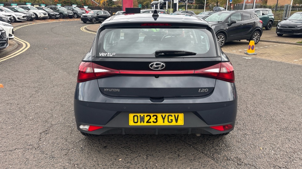 Hyundai i20 1.0T GDi 48V MHD SE Connect 5dr DCT Petrol Hatchback - Image 40