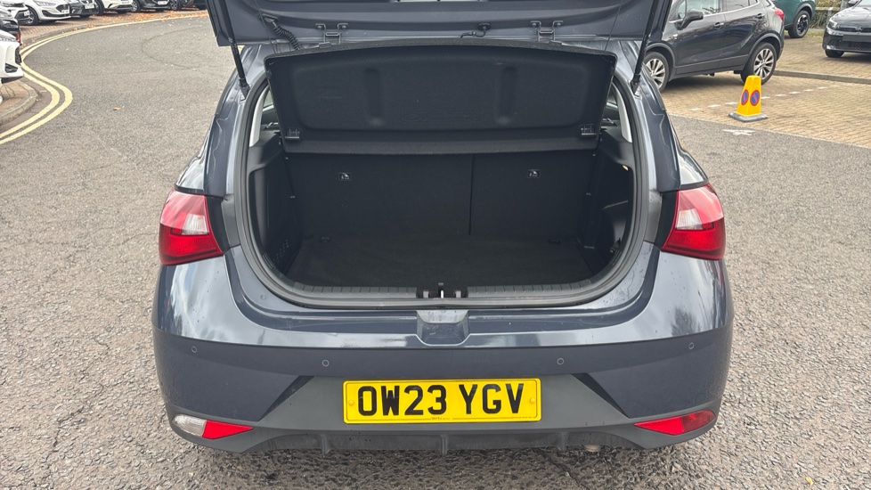 Hyundai i20 1.0T GDi 48V MHD SE Connect 5dr DCT Petrol Hatchback - Image 42