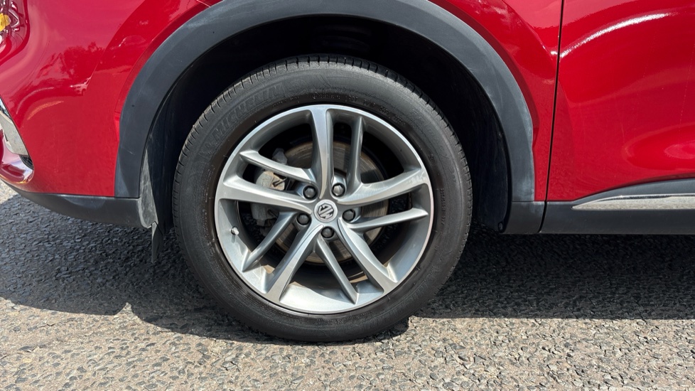 MG HS 1.5 T-GDI Exclusive 5dr Petrol Hatchback - Image 30