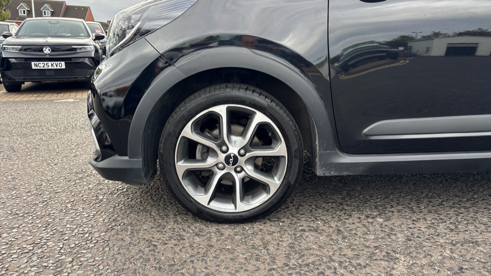 Kia Picanto 1.0 X-Line S 5dr Auto Petrol Hatchback - Image 32