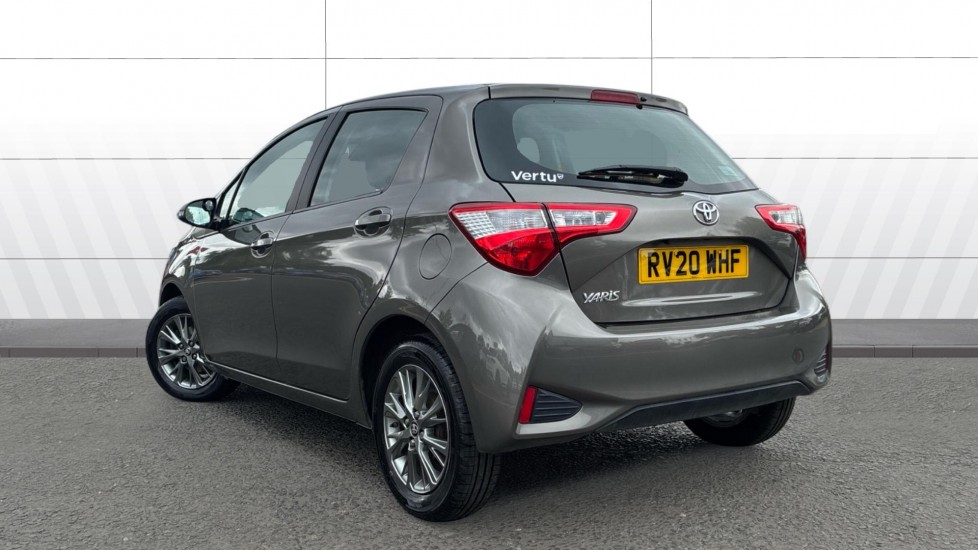 Toyota Yaris 1.5 VVT-i Icon 5dr Petrol Hatchback - Image 2