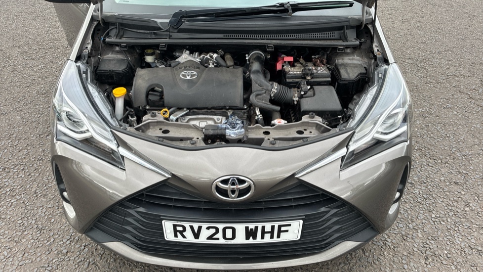Toyota Yaris 1.5 VVT-i Icon 5dr Petrol Hatchback - Image 8