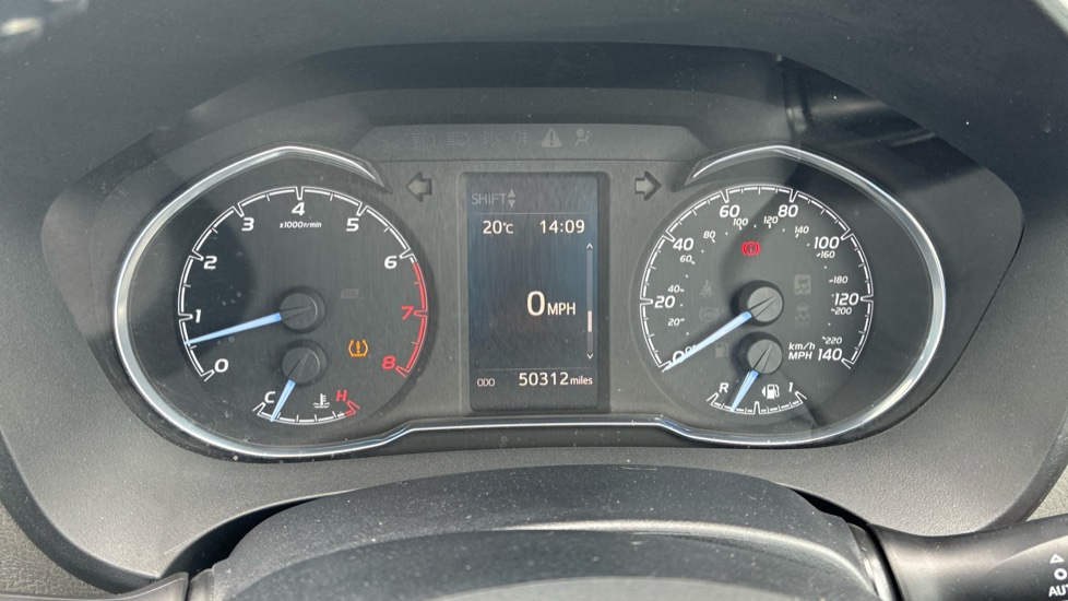 Toyota Yaris 1.5 VVT-i Icon 5dr Petrol Hatchback - Image 18