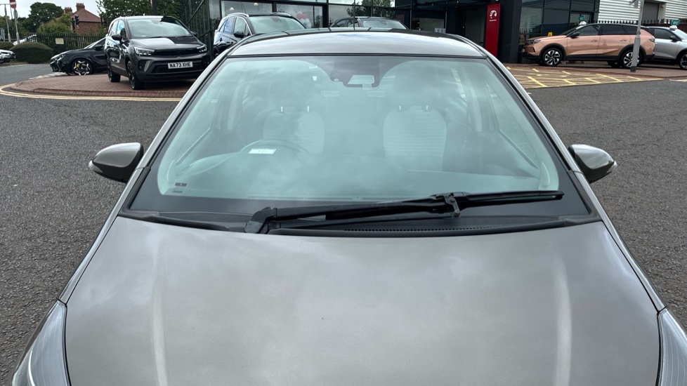 Toyota Yaris 1.5 VVT-i Icon 5dr Petrol Hatchback - Image 52