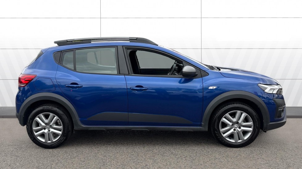 Dacia Sandero Stepway 1.0 TCe Expression 5dr CVT Petrol Hatchback - Image 5