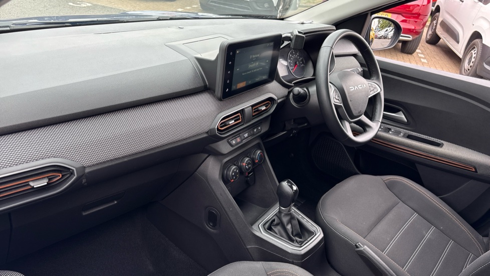Dacia Sandero Stepway 1.0 TCe Expression 5dr CVT Petrol Hatchback - Image 9