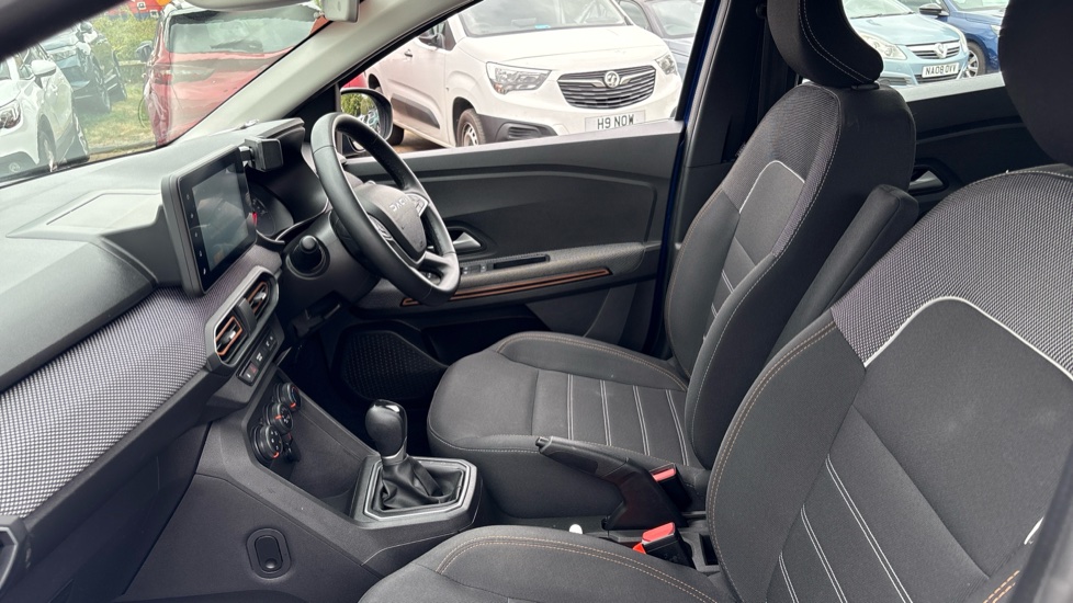 Dacia Sandero Stepway 1.0 TCe Expression 5dr CVT Petrol Hatchback - Image 28