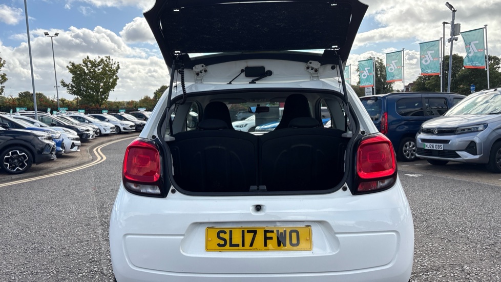 Citroen C1 1.0 VTi Feel 3dr Petrol Hatchback - Image 4