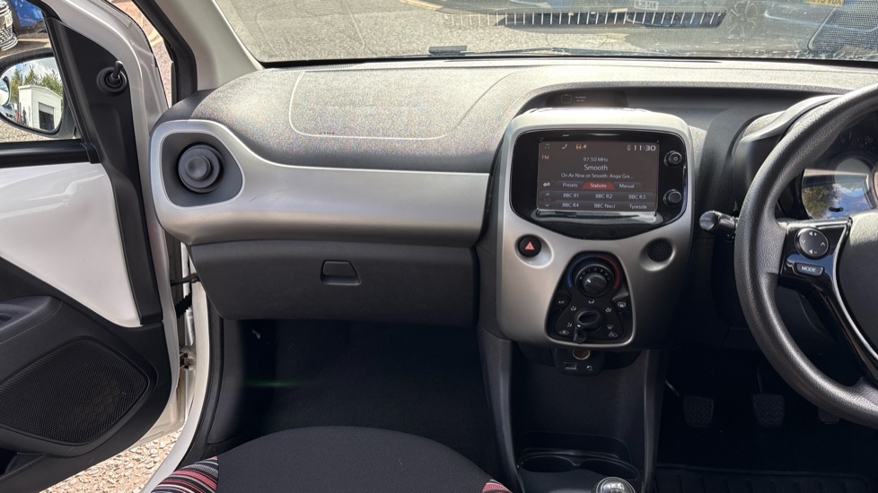 Citroen C1 1.0 VTi Feel 3dr Petrol Hatchback - Image 14