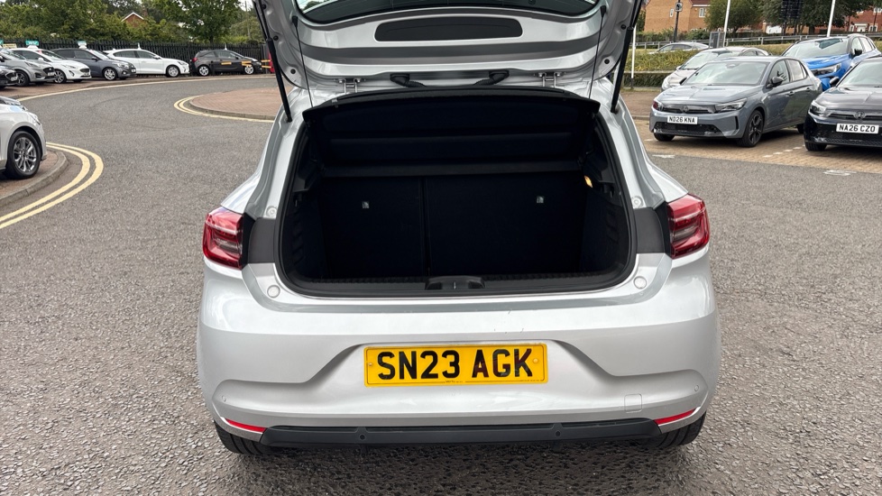 Renault Clio 1.6 E-TECH full hybrid 145 Evolution 5dr Auto Hybrid Hatchback - Image 4