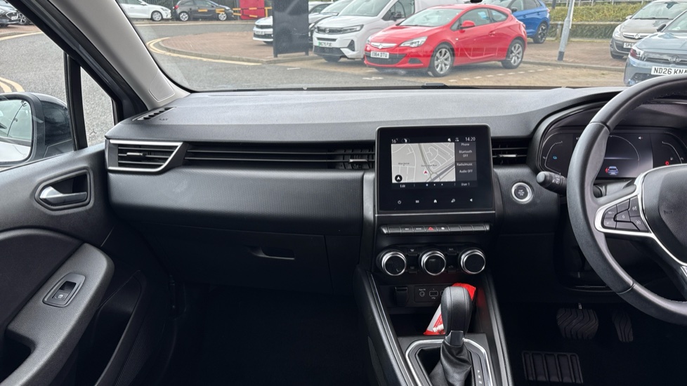 Renault Clio 1.6 E-TECH full hybrid 145 Evolution 5dr Auto Hybrid Hatchback - Image 14