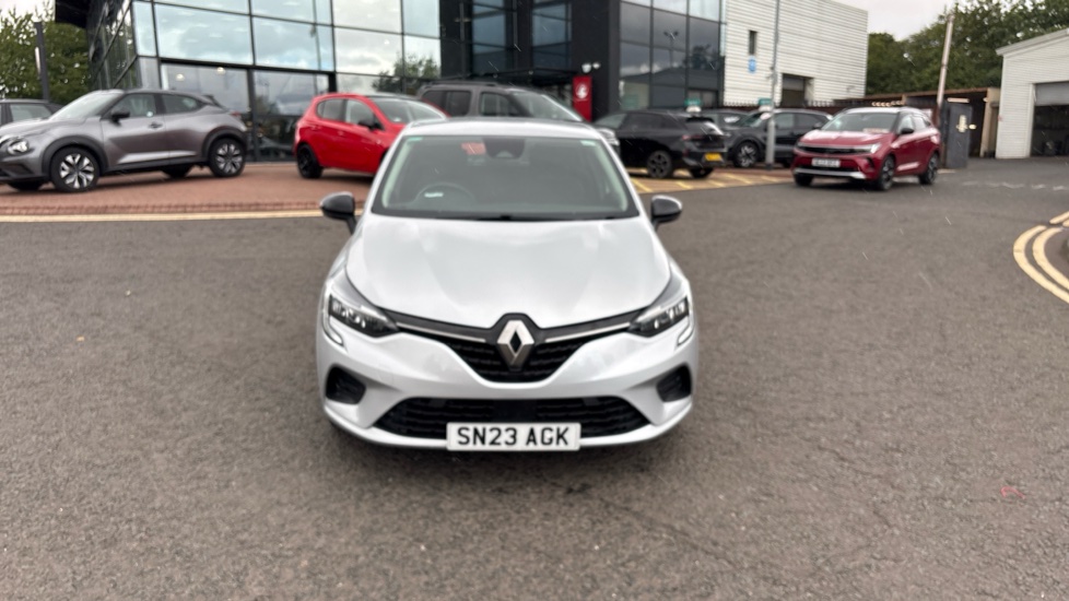 Renault Clio 1.6 E-TECH full hybrid 145 Evolution 5dr Auto Hybrid Hatchback - Image 33