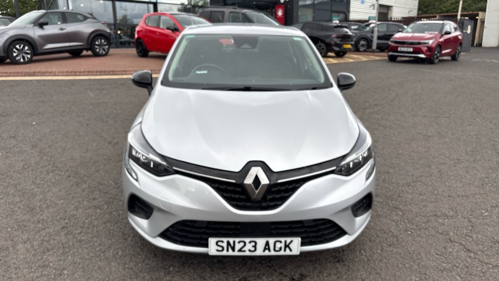 Renault Clio 1.6 E-TECH full hybrid 145 Evolution 5dr Auto Hybrid Hatchback - Image 34