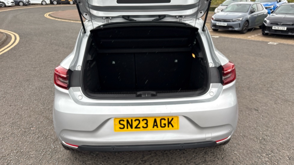 Renault Clio 1.6 E-TECH full hybrid 145 Evolution 5dr Auto Hybrid Hatchback - Image 41