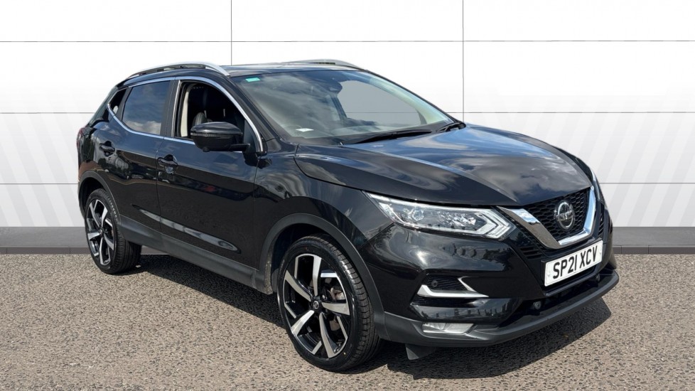 Nissan Qashqai 1.3 DiG-T N-Motion 5dr Petrol Hatchback - Image 1