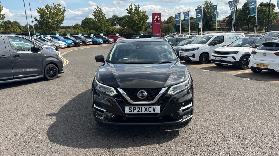 Nissan Qashqai 1.3 DiG-T N-Motion 5dr Petrol Hatchback - Image 34