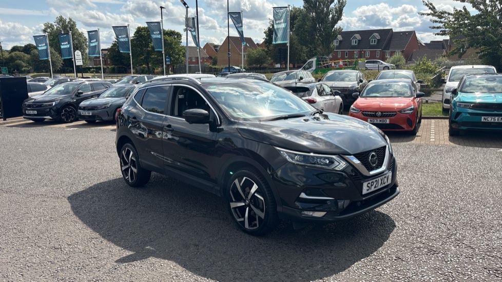 Nissan Qashqai 1.3 DiG-T N-Motion 5dr Petrol Hatchback - Image 36