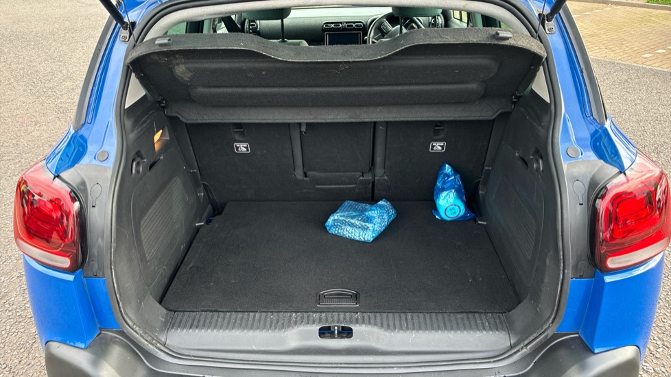 Citroen C3 Aircross 1.2 PureTech 130 Shine Plus 5dr EAT6 Petrol Hatchback - Image 4