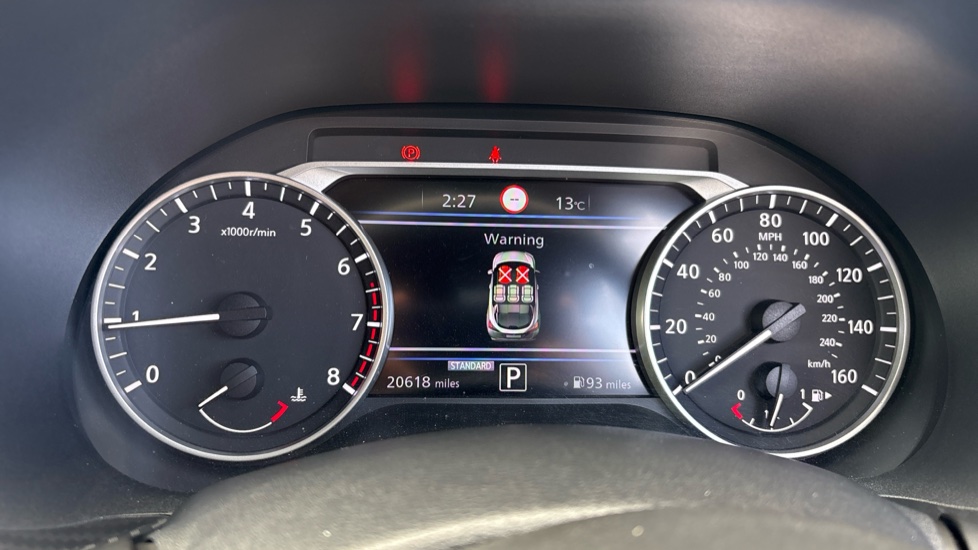 Nissan Juke 1.0 DiG-T 114 Tekna 5dr DCT Petrol Hatchback - Image 24