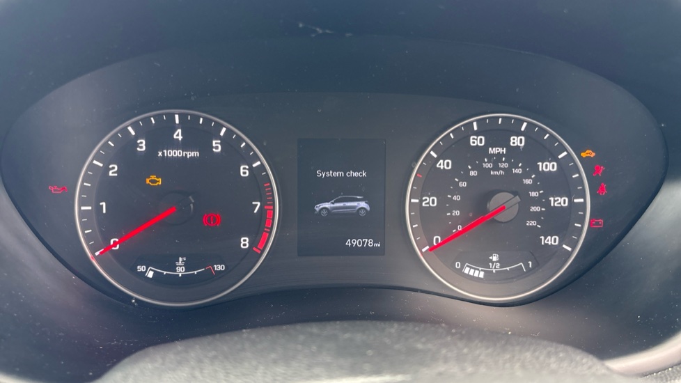 Hyundai i20 1.2 MPi Play 5dr Petrol Hatchback - Image 18
