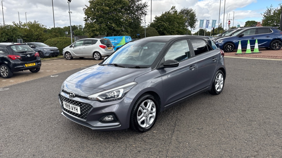 Hyundai i20 1.2 MPi Play 5dr Petrol Hatchback - Image 32