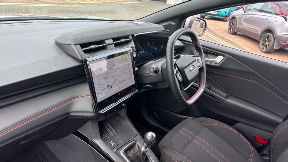 Ford Puma 1.0 EcoBoost Hybrid mHEV ST-Line 5dr Petrol Hatchback - Image 27