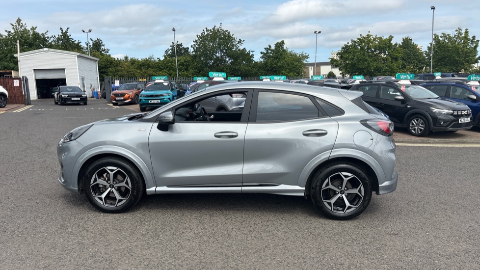 Ford Puma 1.0 EcoBoost Hybrid mHEV ST-Line 5dr Petrol Hatchback - Image 30