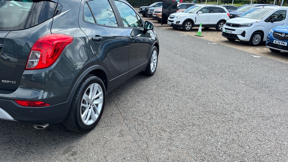 Vauxhall Mokka X 1.4T ecoTEC Active 5dr Petrol Hatchback - Image 45