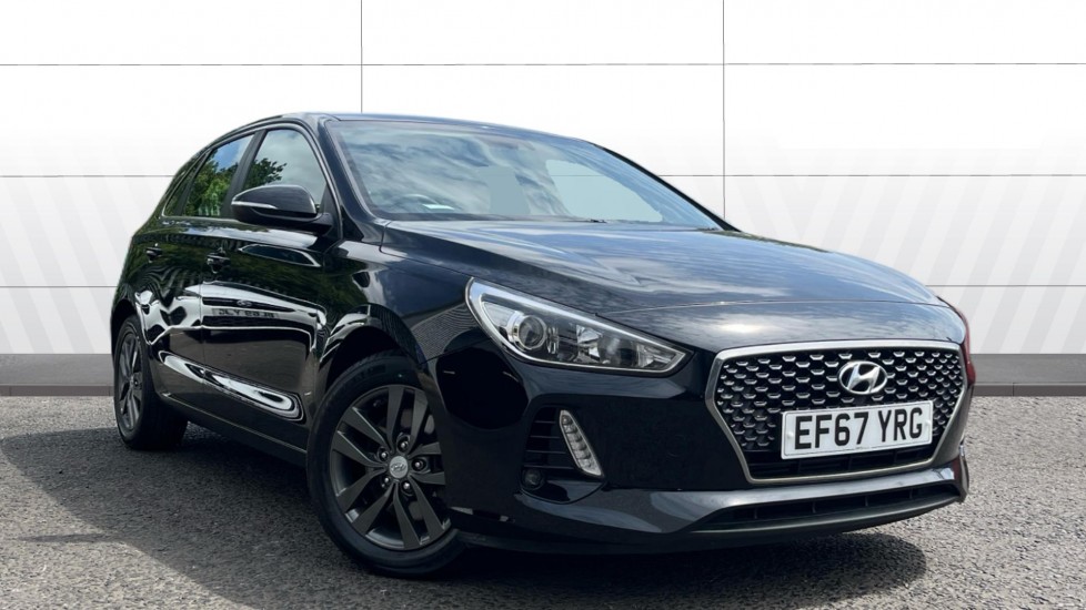 Hyundai i30 1.6 CRDi SE Nav 5dr Diesel Hatchback - Image 1