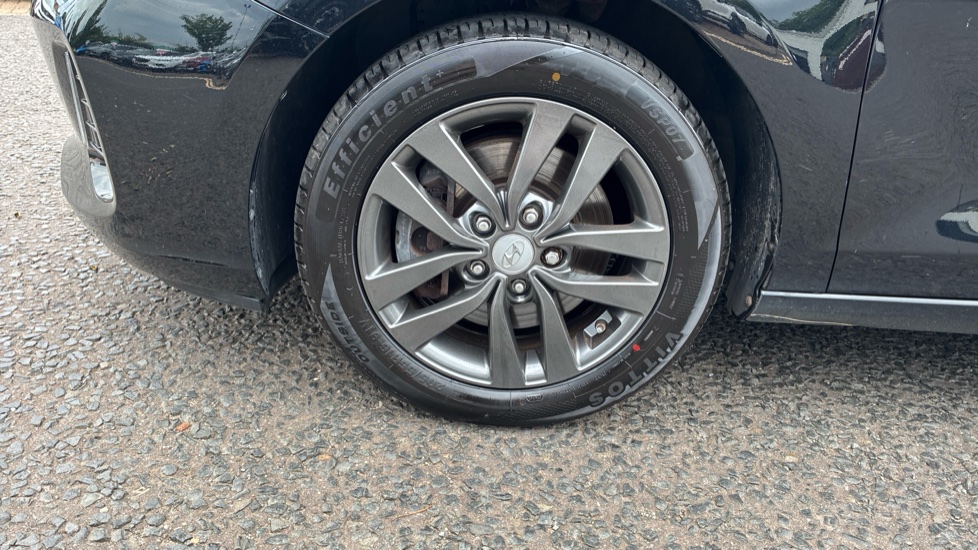 Hyundai i30 1.6 CRDi SE Nav 5dr Diesel Hatchback - Image 51