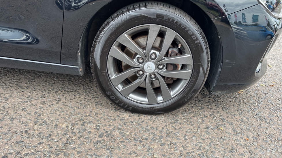 Hyundai i30 1.6 CRDi SE Nav 5dr Diesel Hatchback - Image 58