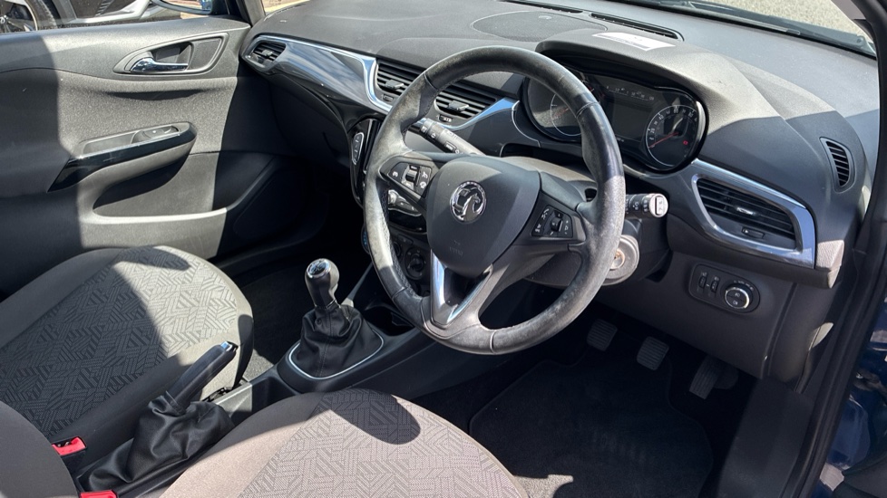 Vauxhall Corsa 1.4 Energy 5dr [AC] Petrol Hatchback - Image 11