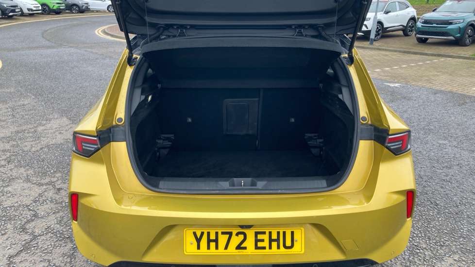 Vauxhall Astra 1.2 Turbo 130 GS Line 5dr Auto Petrol Hatchback - Image 4