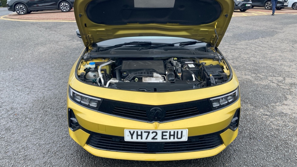 Vauxhall Astra 1.2 Turbo 130 GS Line 5dr Auto Petrol Hatchback - Image 8