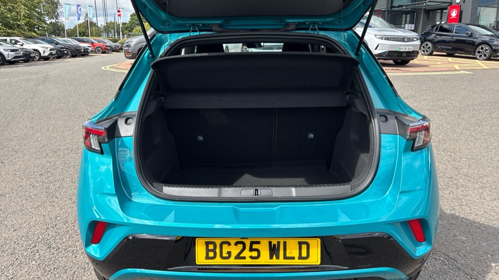 Vauxhall Mokka 1.2 Turbo 136 GS 5dr Petrol Hatchback - Image 4
