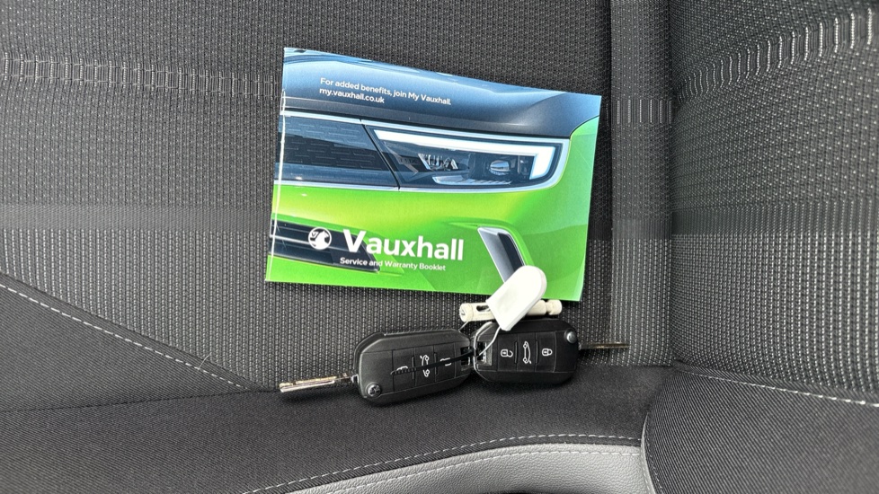 Vauxhall Mokka 1.2 Turbo 136 GS 5dr Petrol Hatchback - Image 21