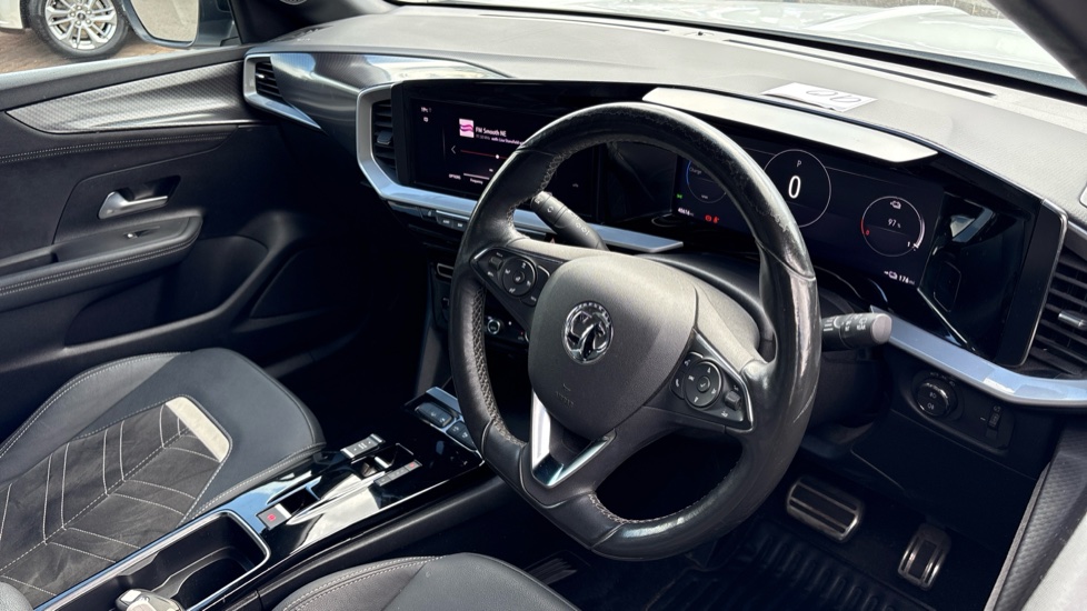 Vauxhall Mokka 100kW Ultimate 50kWh 5dr Auto Electric Hatchback - Image 37