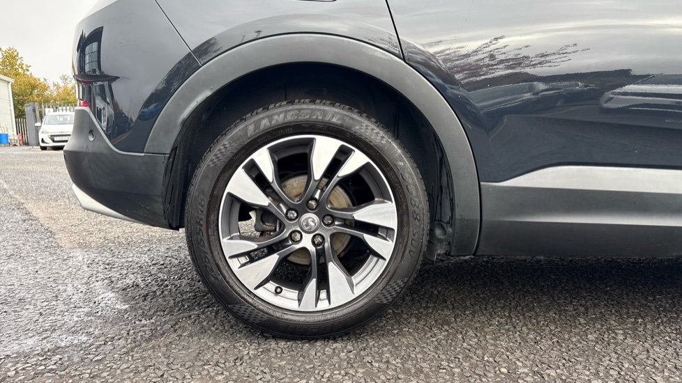 Vauxhall Grandland X 1.2 Turbo Sport Nav 5dr Petrol Hatchback - Image 7