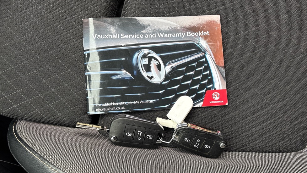 Vauxhall Grandland X 1.2 Turbo Sport Nav 5dr Petrol Hatchback - Image 19