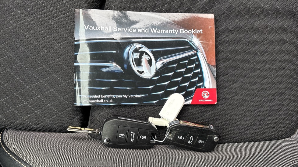 Vauxhall Grandland X 1.2 Turbo Sport Nav 5dr Petrol Hatchback - Image 21